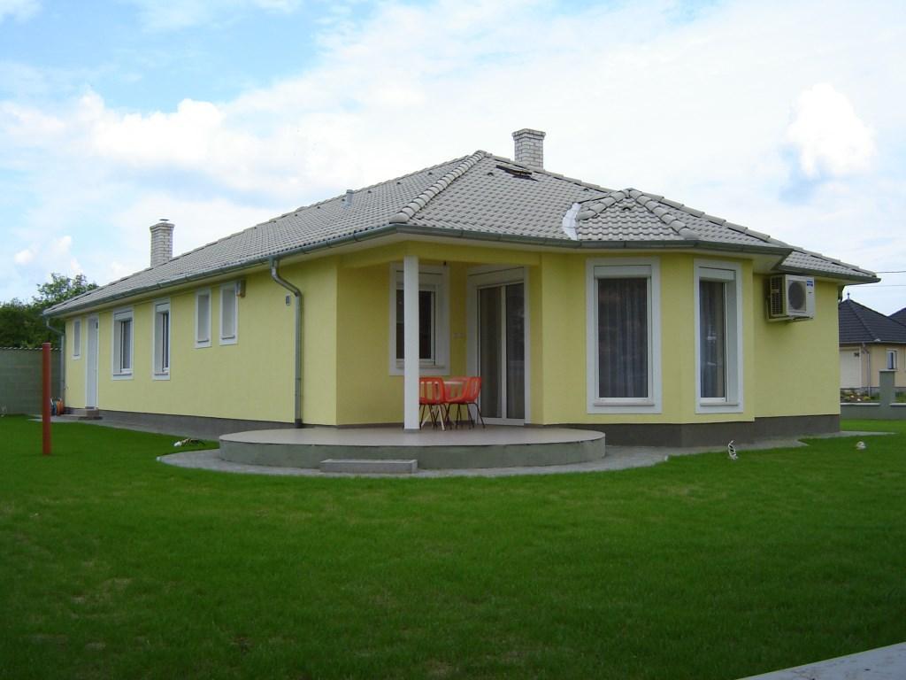 Kenyeres Róbert - Lakóház 2 Győrújbarát