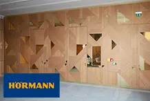 Hrmann - j letre kel az egykori Postapalota
