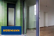 Hrmann - Kimagasl minsg Hrmann beltri ajtk a BudaPart j lakpleteiben