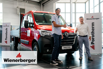 Wienerberger - Átadták a Wienerberger kivitelezői programjának fődíját, egy Renault Mastert