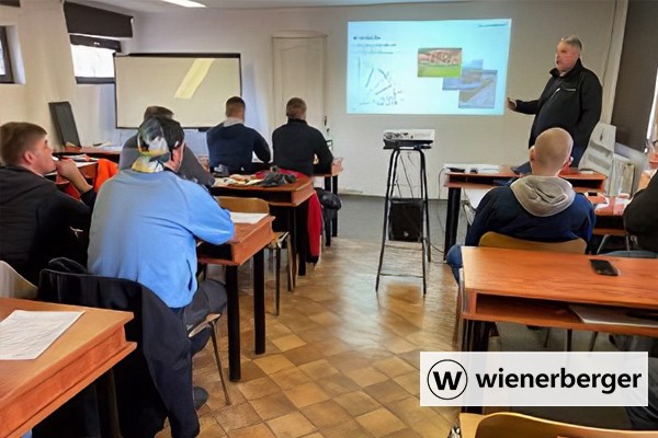 Wienerberger - 2025-ben is telt házzal zajlanak a Wienerberger gyakorlati szakmai képzései
