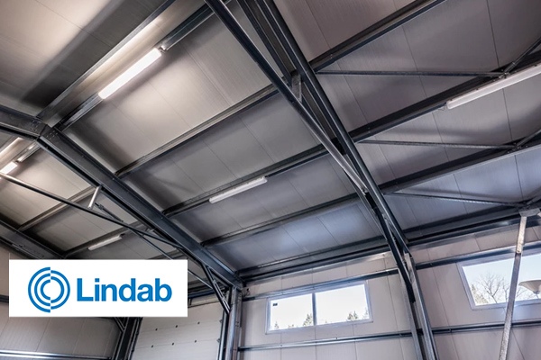 Lindab - Új Lindab SBS-Maxi csarnok a Barcsi Italraktár számára