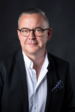 Dr. Kovács Imre szerkezetépítő mérnök, a Debreceni Egyetem Építőmérnöki Tanszékének vezetője